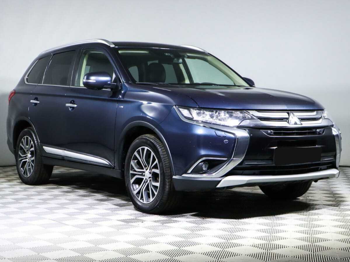 Купить Mitsubishi Outlander с пробегом. Фото: #2