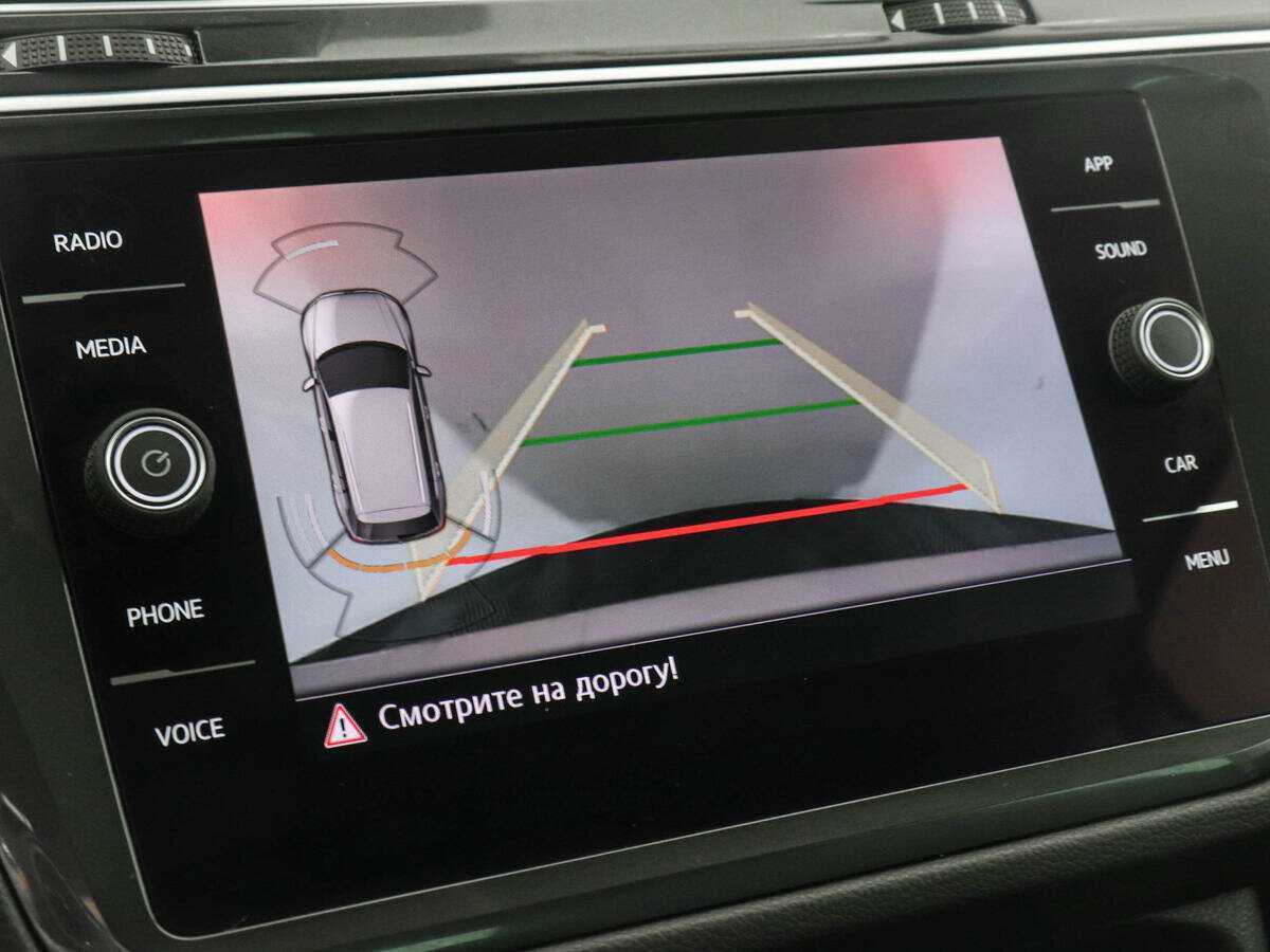 Купить Volkswagen Tiguan с пробегом. Фото: #12