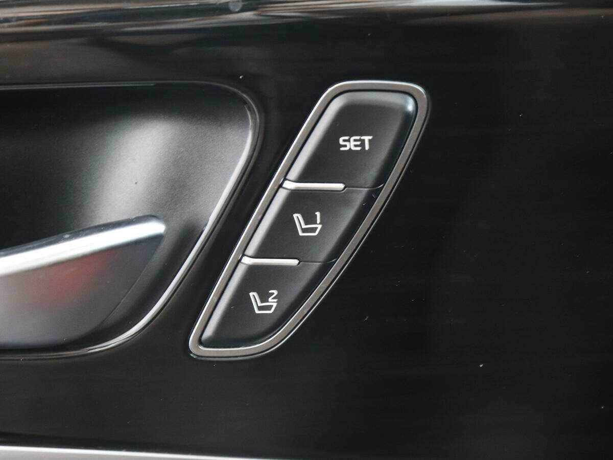 Купить Kia Sorento с пробегом. Фото: #15