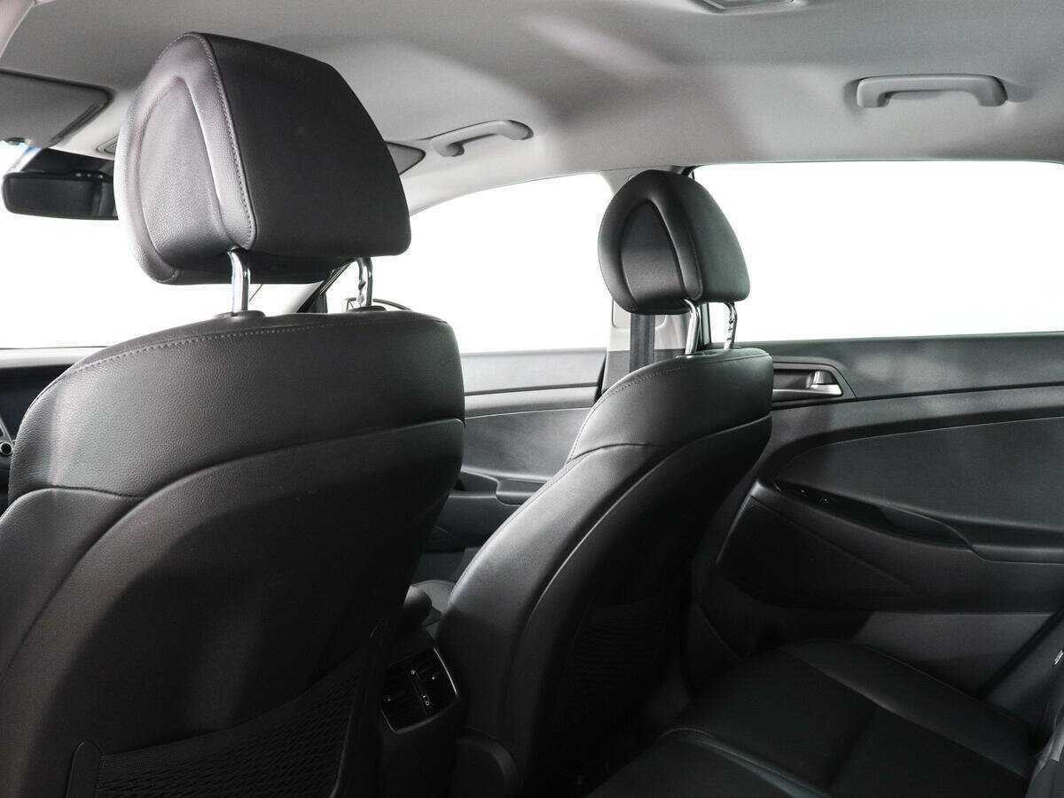 Купить Hyundai Tucson с пробегом. Фото: #11