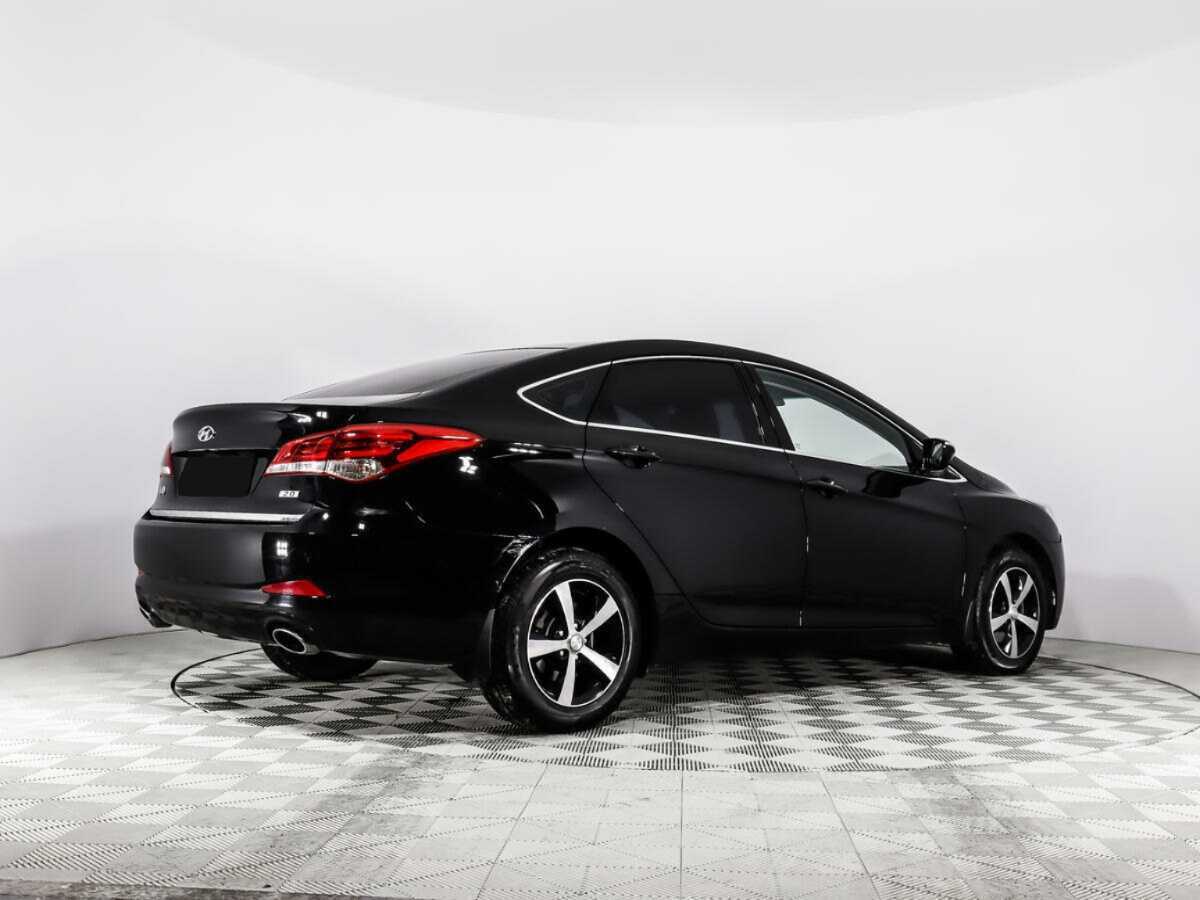 Купить Hyundai i40 с пробегом. Фото: #4