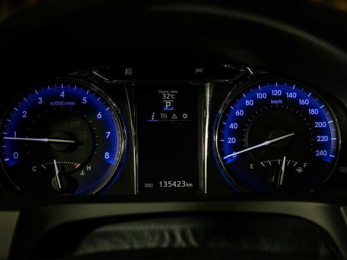 Продажа Б/У Тойота Камри. Фото: #11