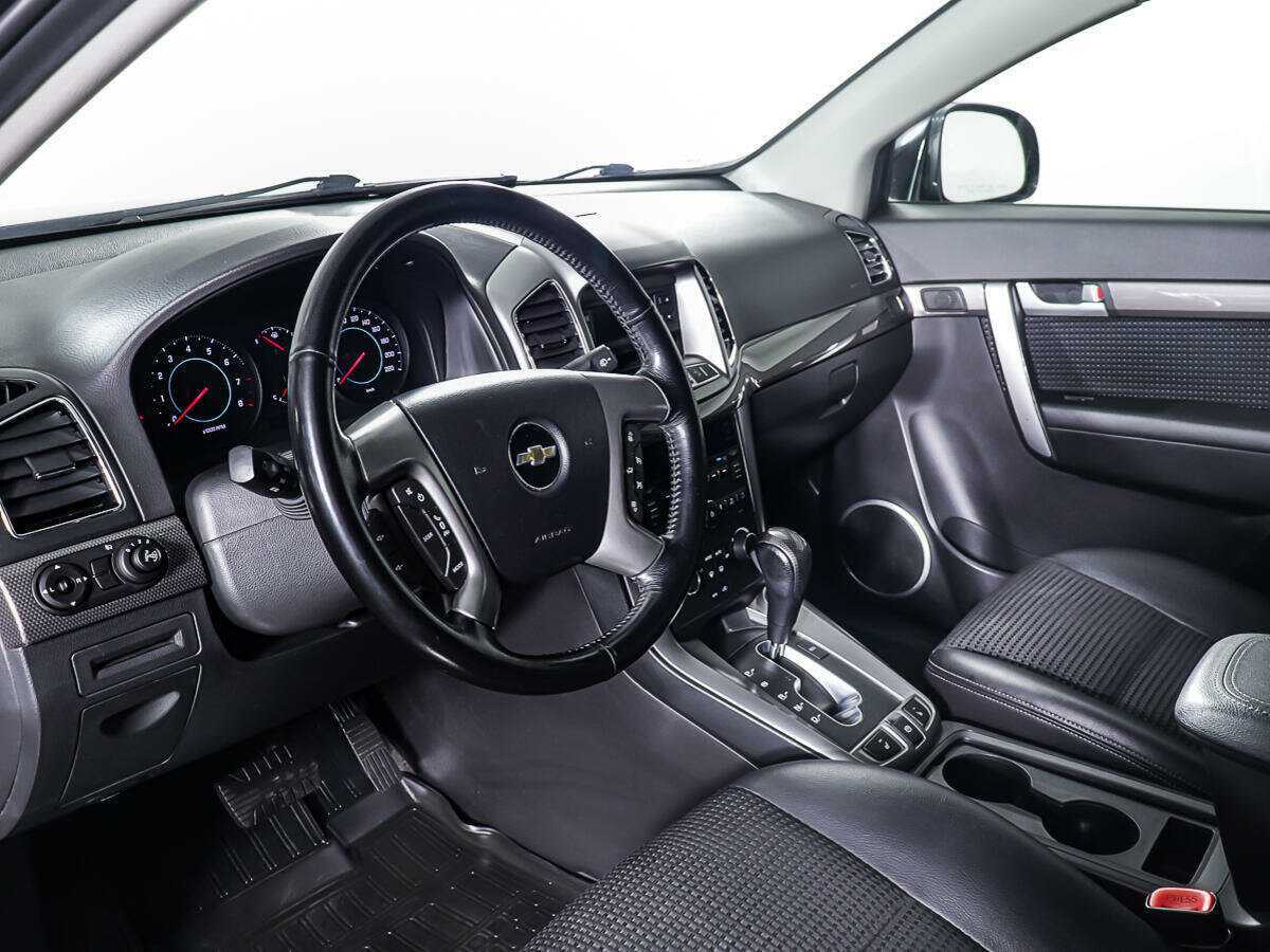 Купить Chevrolet Captiva с пробегом. Фото: #13