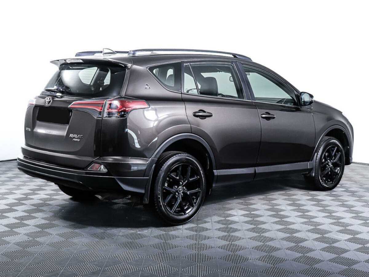 Купить Toyota RAV4 с пробегом. Фото: #3