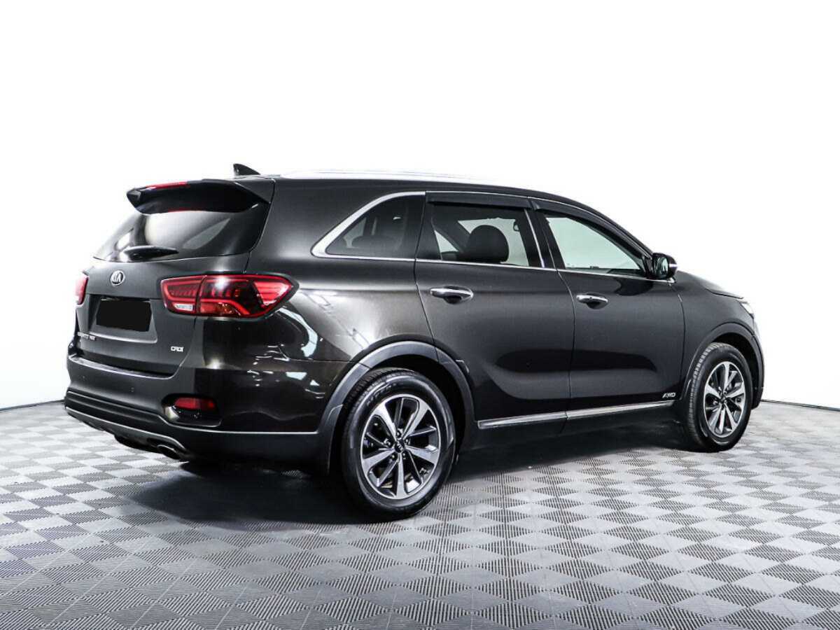 Купить Kia Sorento с пробегом. Фото: #4