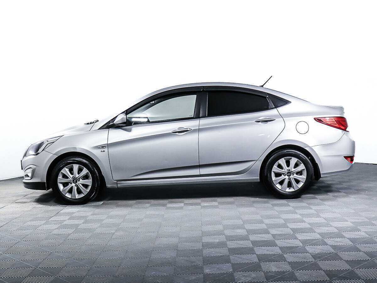 Купить Hyundai Solaris с пробегом. Фото: #6