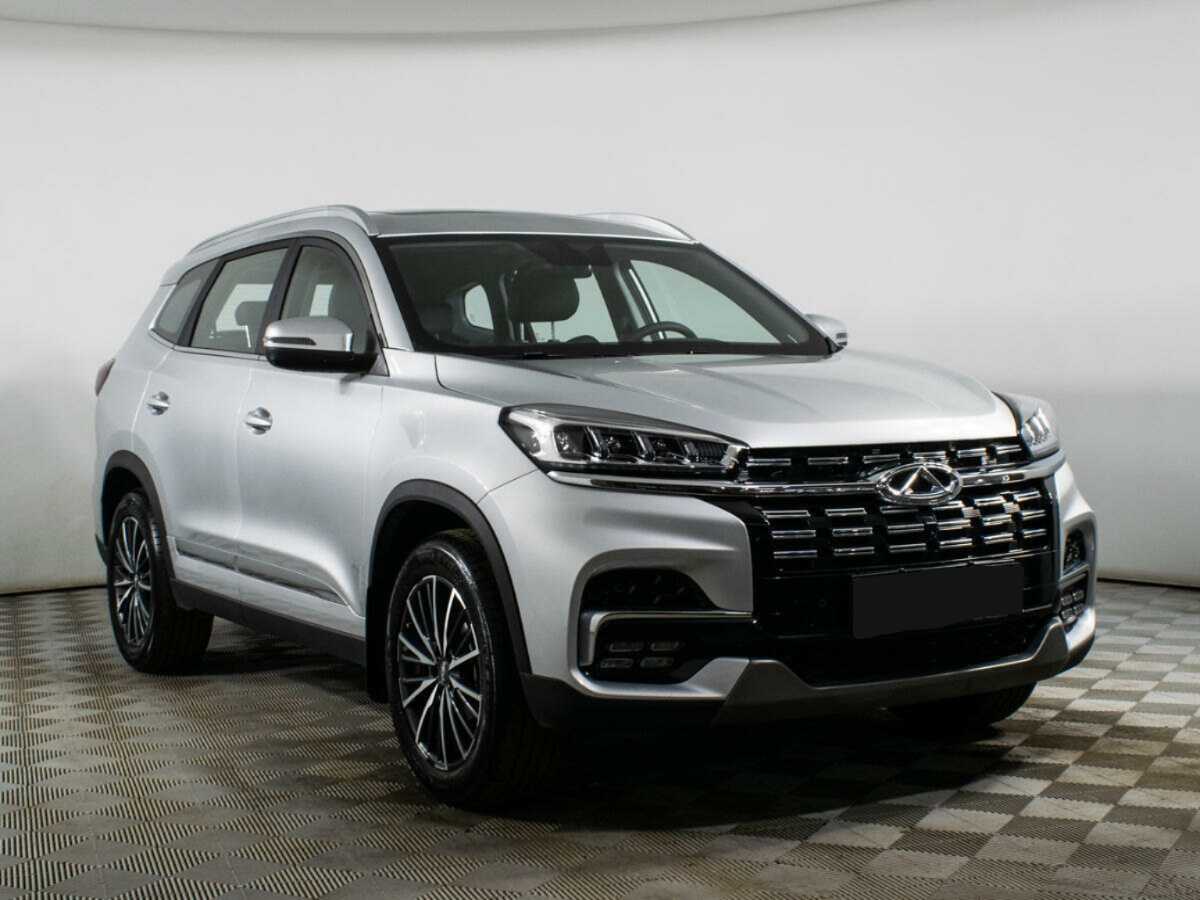 Купить Chery Tiggo 8 с пробегом. Фото: #2