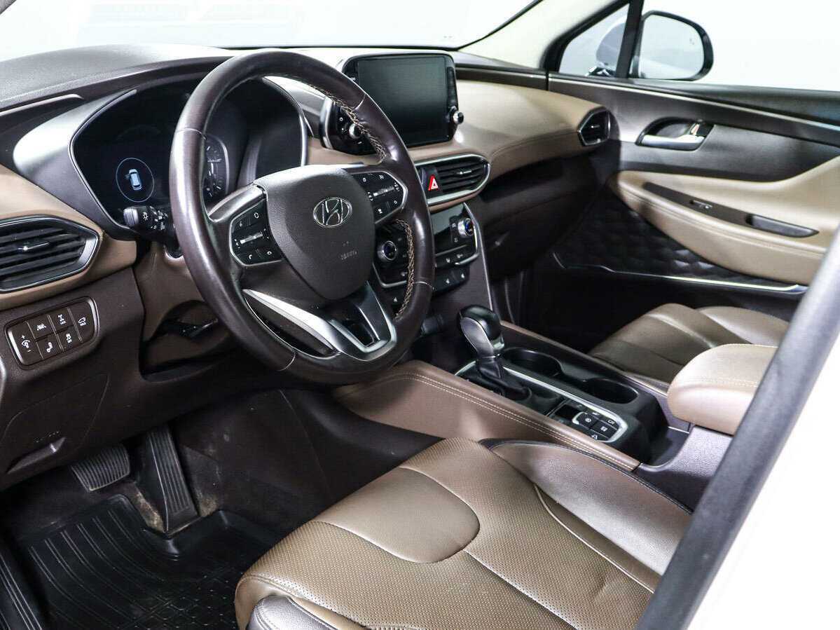 Купить Hyundai Santa Fe с пробегом. Фото: #11