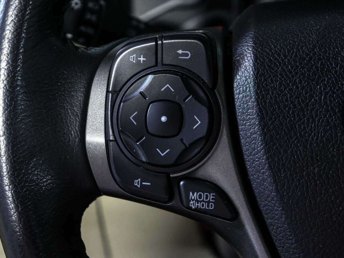 Купить Toyota Venza с пробегом. Фото: #18