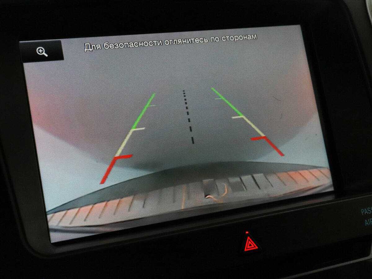 Купить Ford Explorer с пробегом. Фото: #9