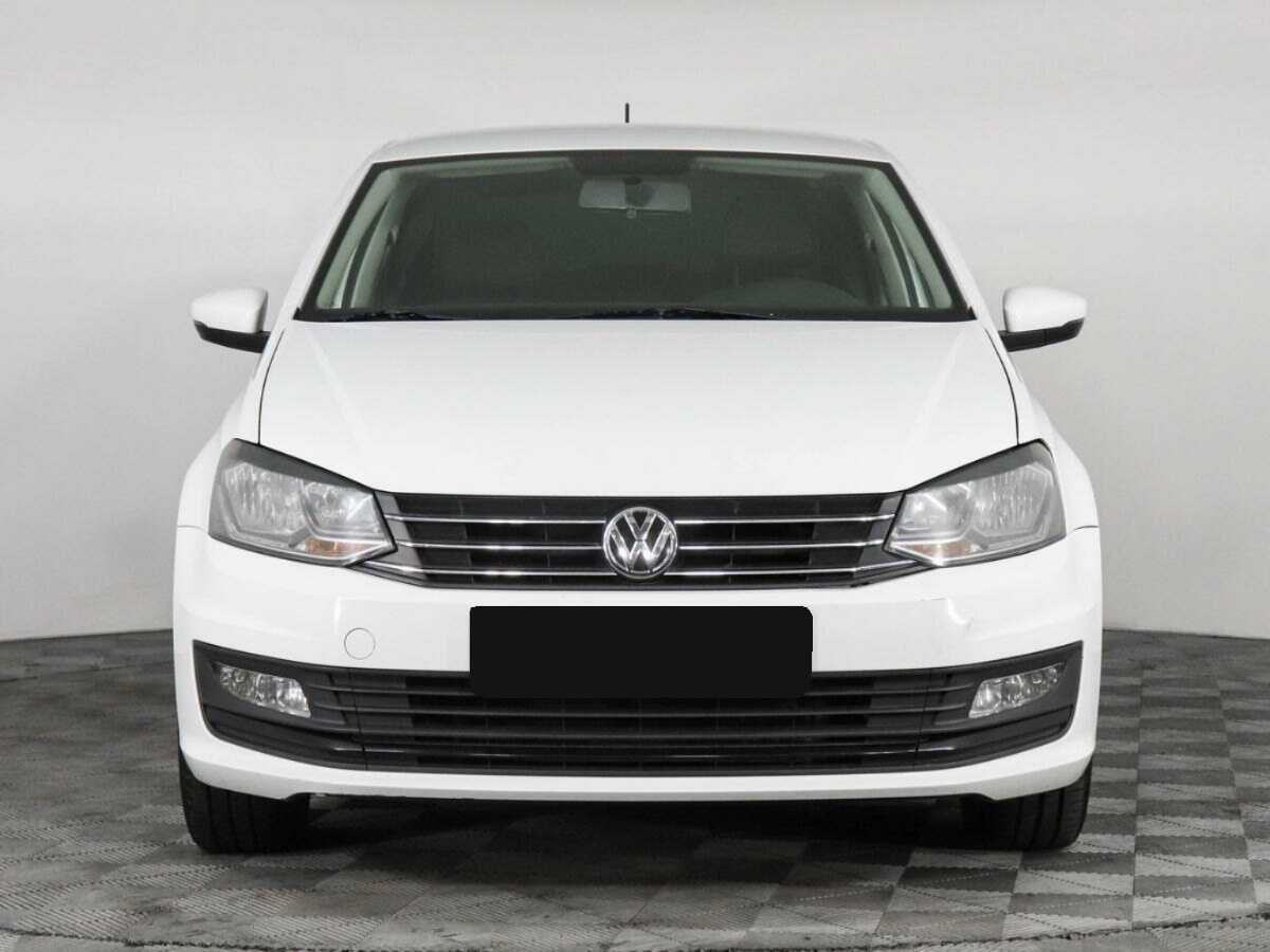 Купить Volkswagen Polo с пробегом. Фото: #1