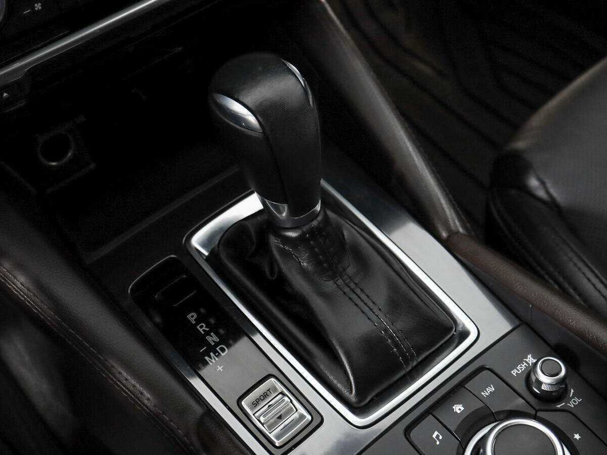 Купить Mazda 6 с пробегом. Фото: #9