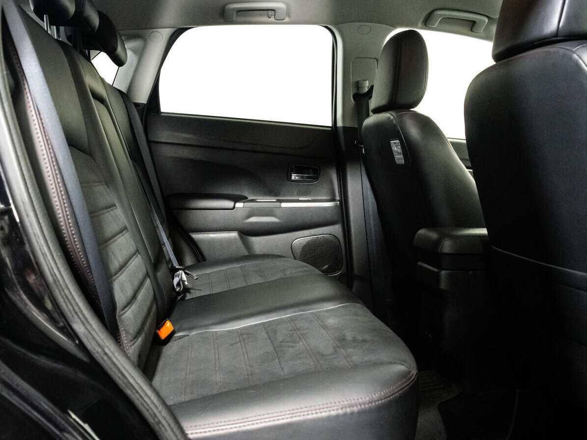 Продажа Б/У Митсубиши АС-Икс. Фото: #14