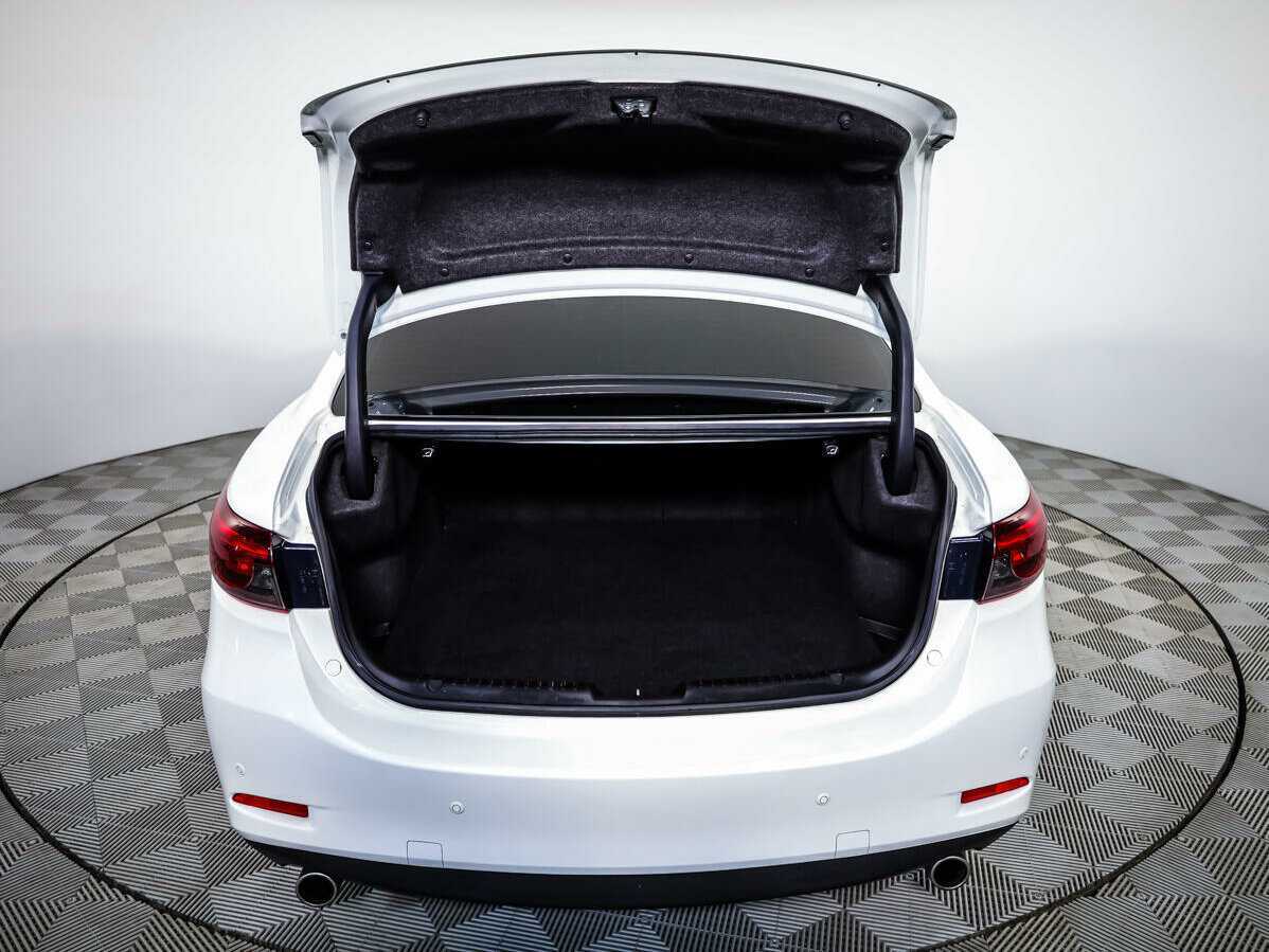 Купить Mazda 6 с пробегом. Фото: #25