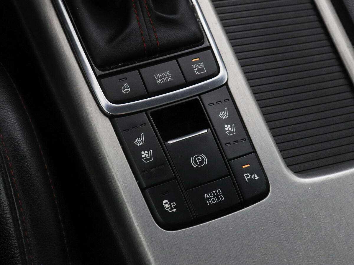 Купить Kia Optima с пробегом. Фото: #17