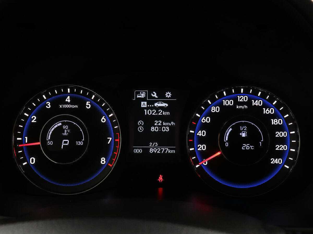 Купить Hyundai i40 с пробегом. Фото: #10