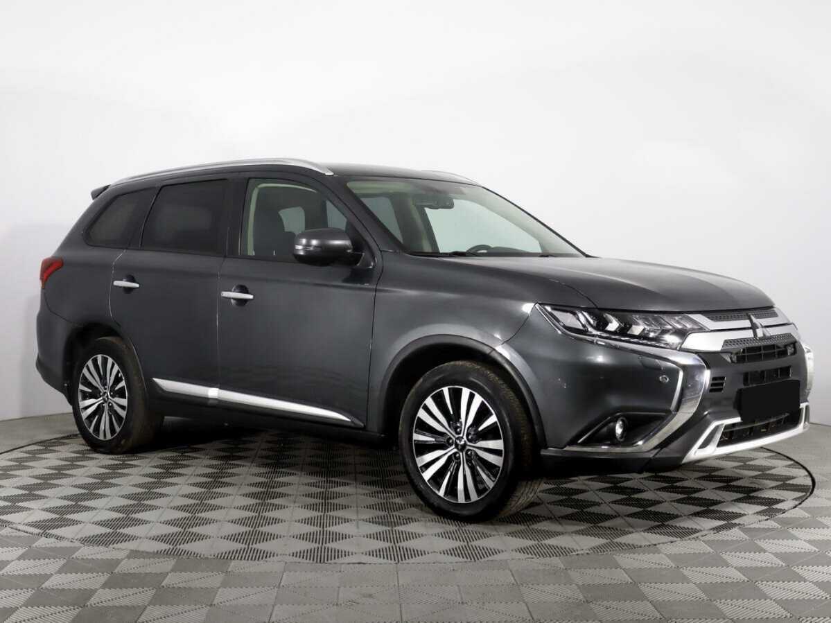 Купить Mitsubishi Outlander с пробегом. Фото: #2