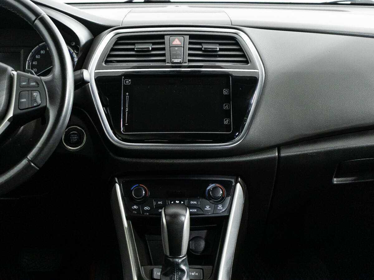 Продажа Б/У Сузуки С-Икс4. Фото: #13