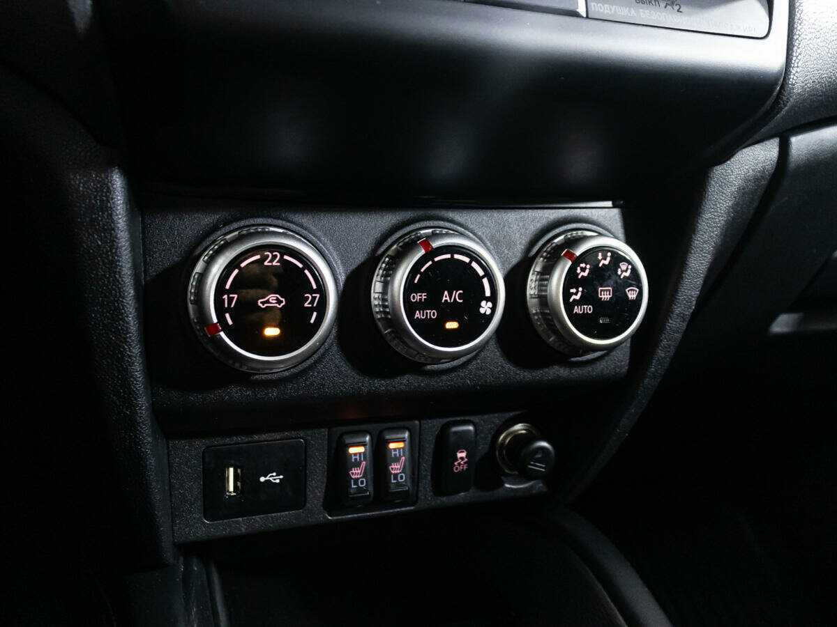 Продажа Б/У Митсубиши АС-Икс. Фото: #15