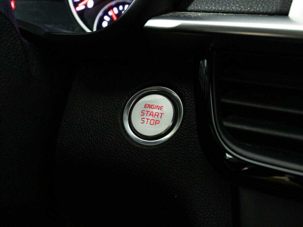 Купить Kia Optima с пробегом. Фото: #18