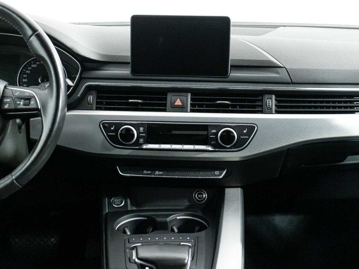 Купить Audi A4 с пробегом. Фото: #13