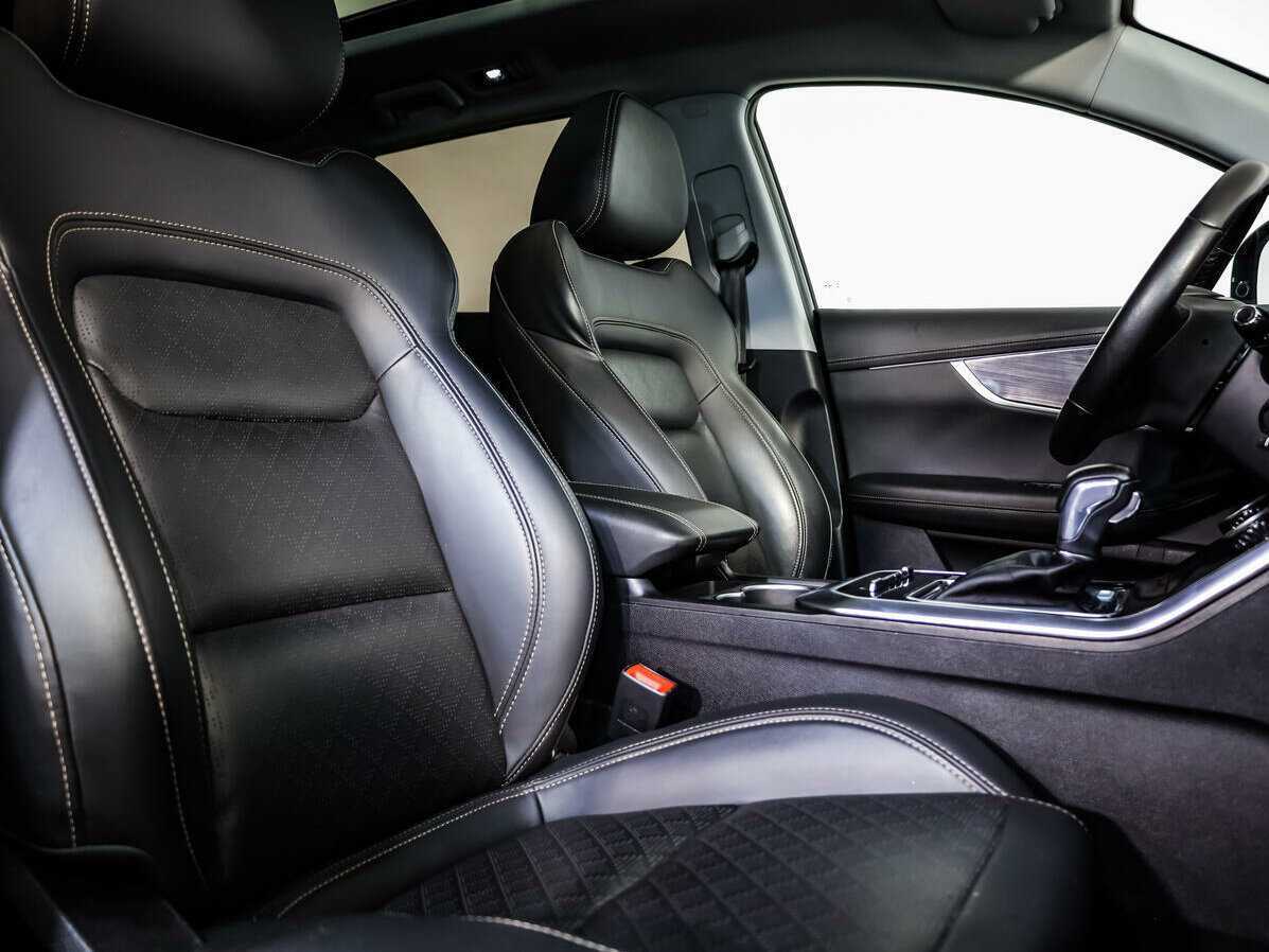 Купить Chery Tiggo 8 с пробегом. Фото: #11