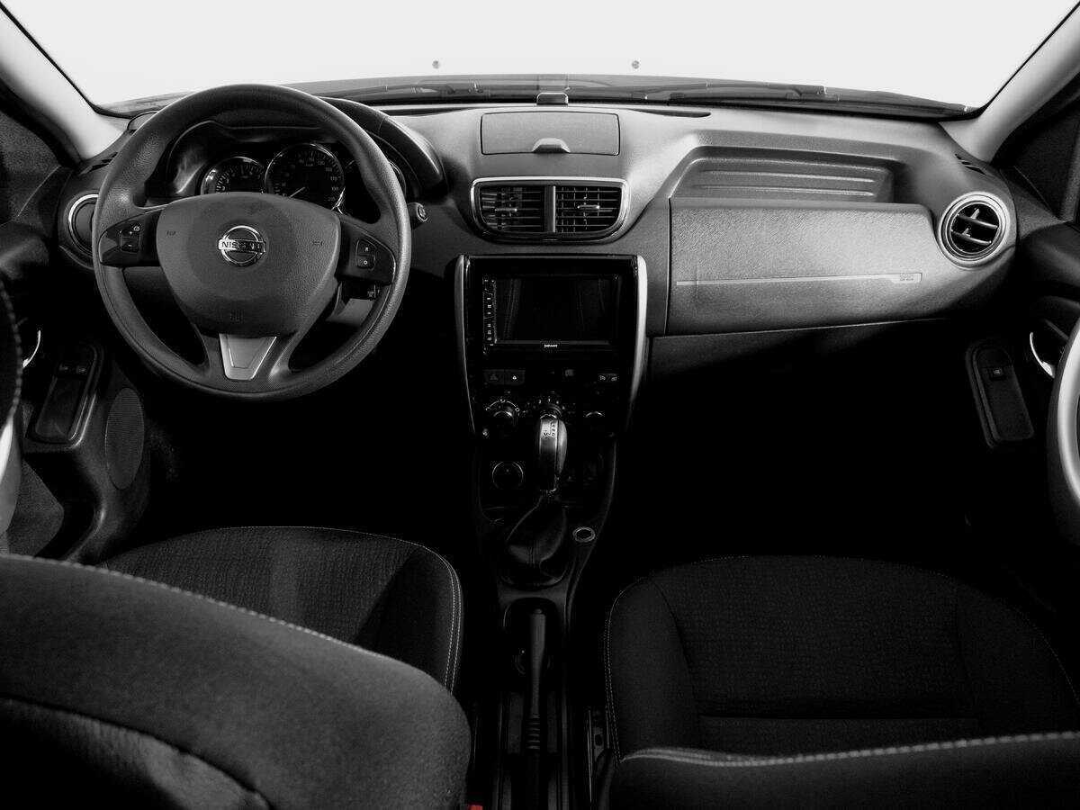 Купить Nissan Terrano с пробегом. Фото: #11