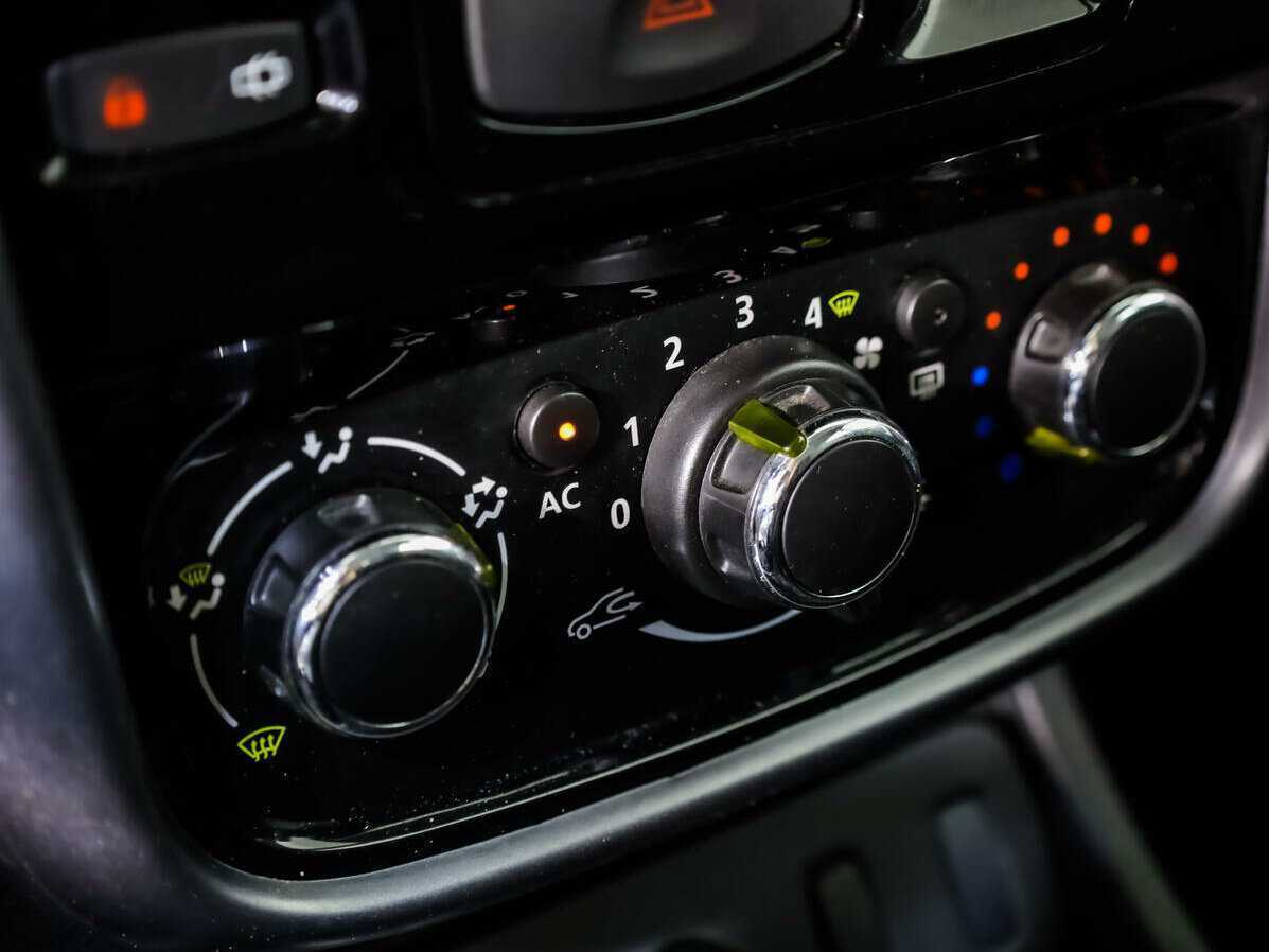 Купить Renault Duster с пробегом. Фото: #12