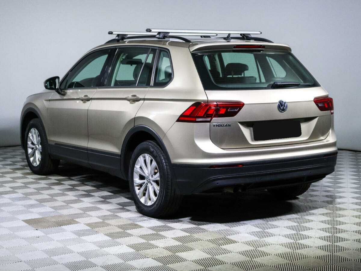 Купить Volkswagen Tiguan с пробегом. Фото: #6