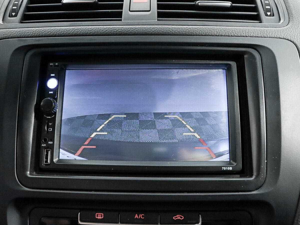 Купить Volkswagen Jetta с пробегом. Фото: #14