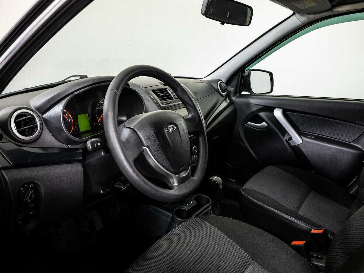 Купить Lada (ВАЗ) Kalina с пробегом. Фото: #10