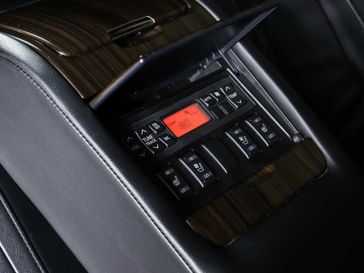 Купить Nissan Teana с пробегом. Фото: #10