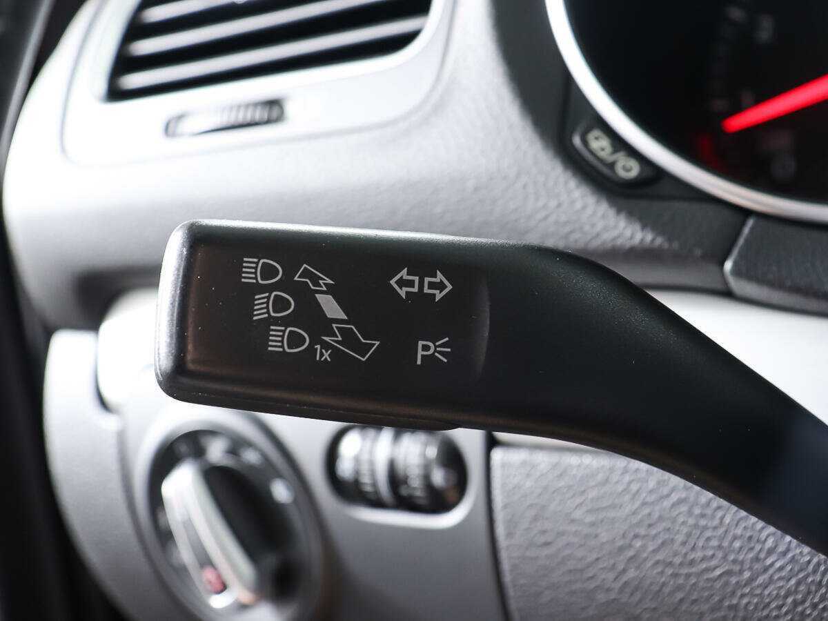 Купить Volkswagen Golf с пробегом. Фото: #13