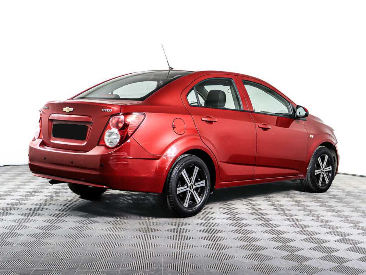 Купить Chevrolet Aveo с пробегом. Фото: #3