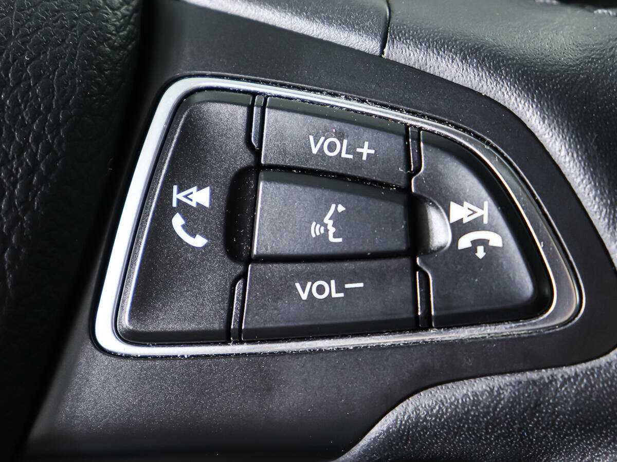 Купить Ford Focus с пробегом. Фото: #18