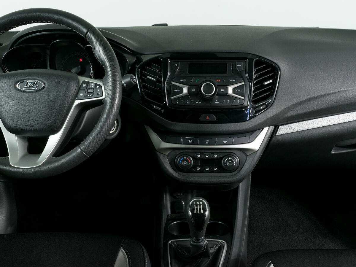 Купить Lada (ВАЗ) Vesta с пробегом. Фото: #10