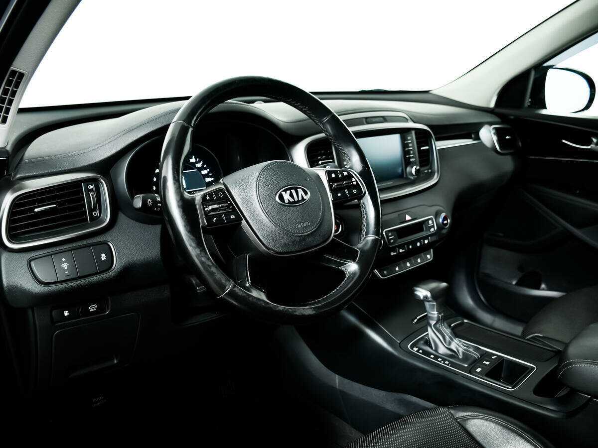 Купить Kia Sorento с пробегом. Фото: #13
