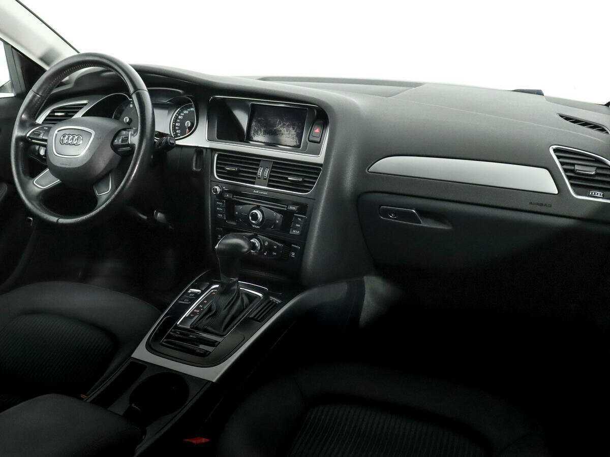 Купить Audi A4 с пробегом. Фото: #8