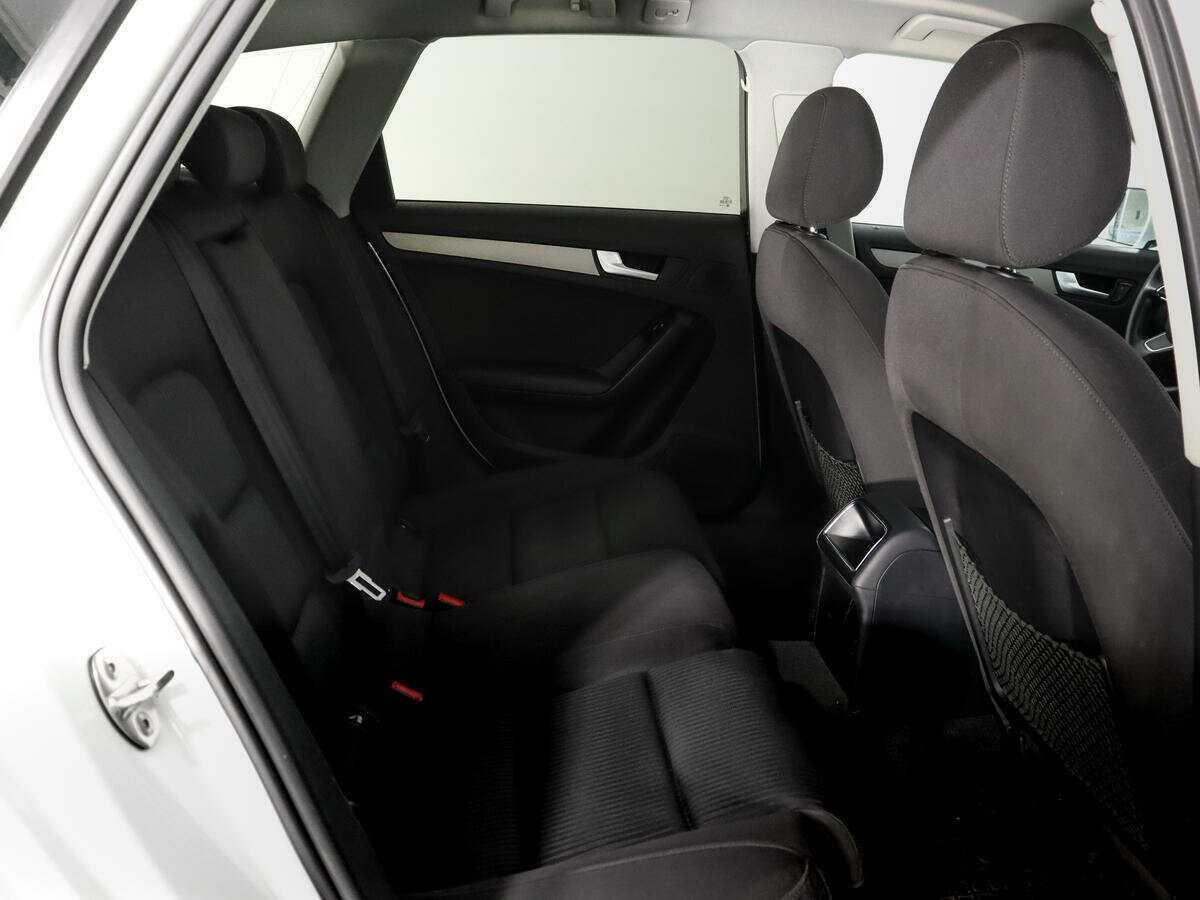 Купить Audi A4 с пробегом. Фото: #10