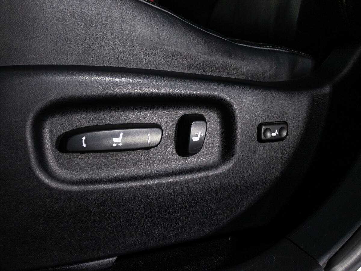 Купить Lexus RX с пробегом. Фото: #21