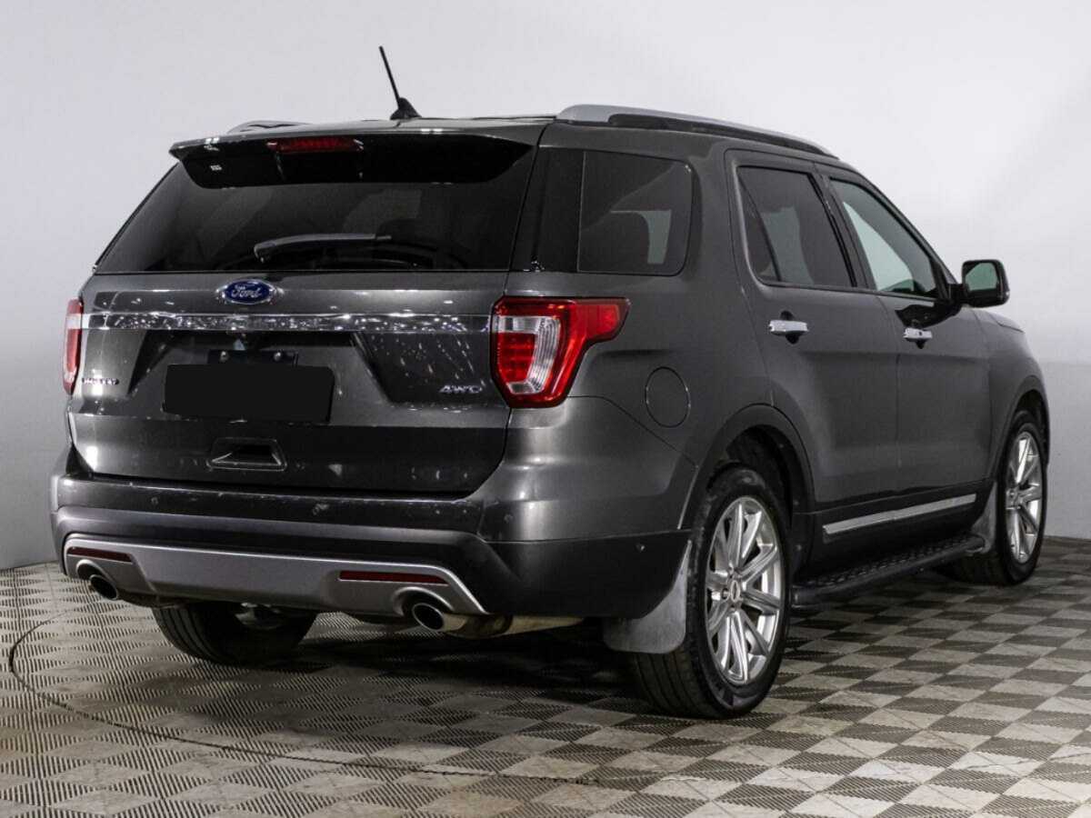 Купить Ford Explorer с пробегом. Фото: #4