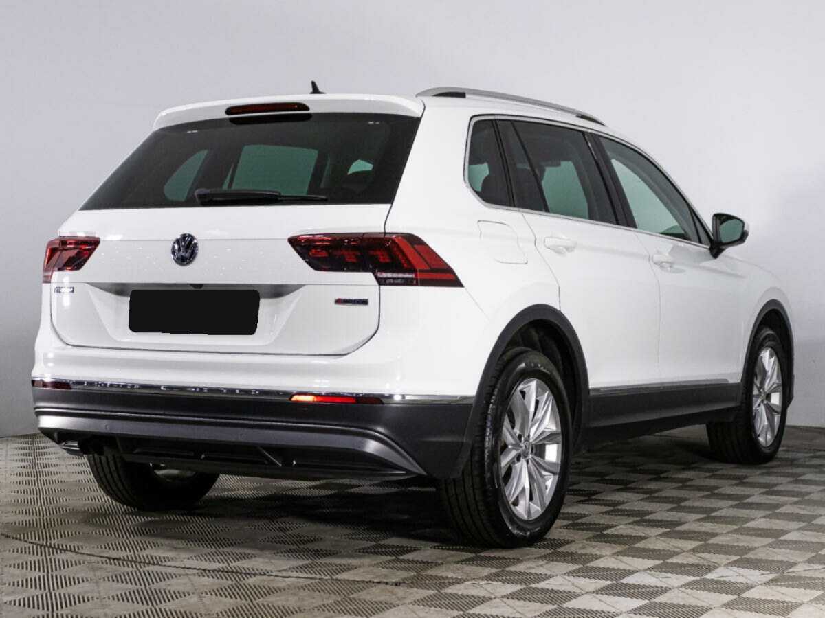 Купить Volkswagen Tiguan с пробегом. Фото: #4