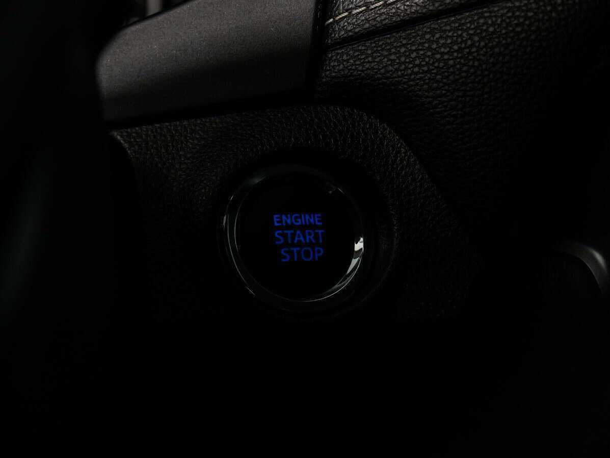 Купить Toyota RAV4 с пробегом. Фото: #16