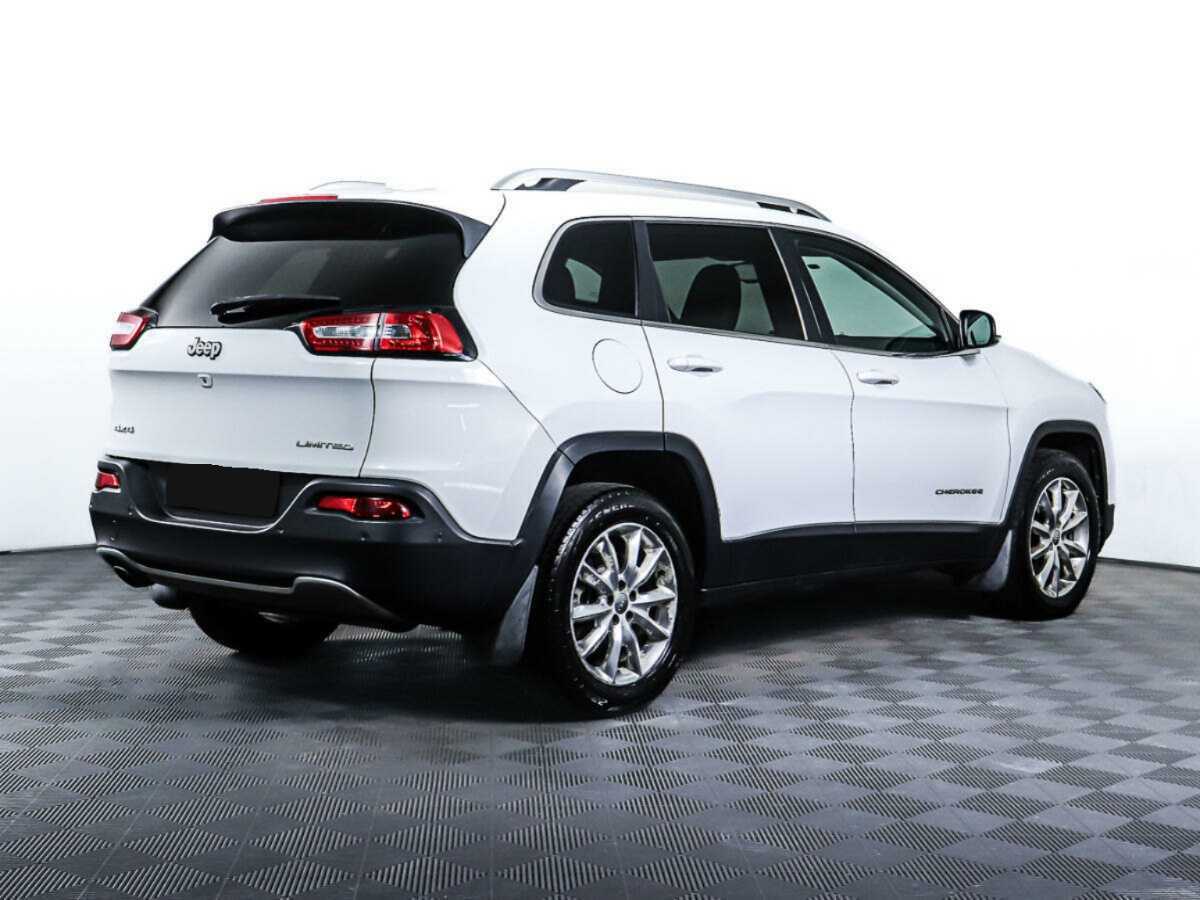Купить Jeep Cherokee с пробегом. Фото: #3