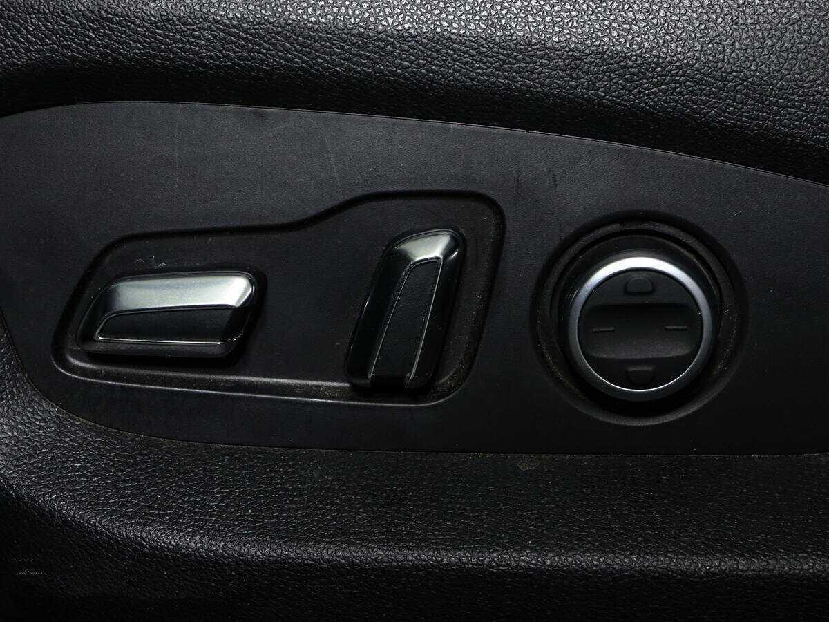 Купить EXEED VX с пробегом. Фото: #18