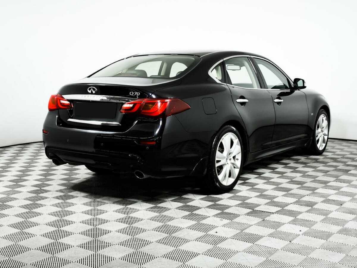 Купить Infiniti Q70 с пробегом. Фото: #4