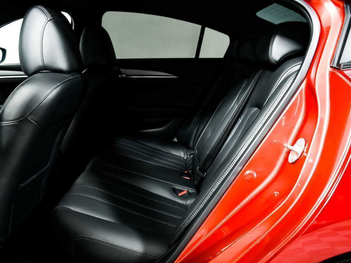 Купить Mazda 6 с пробегом. Фото: #11