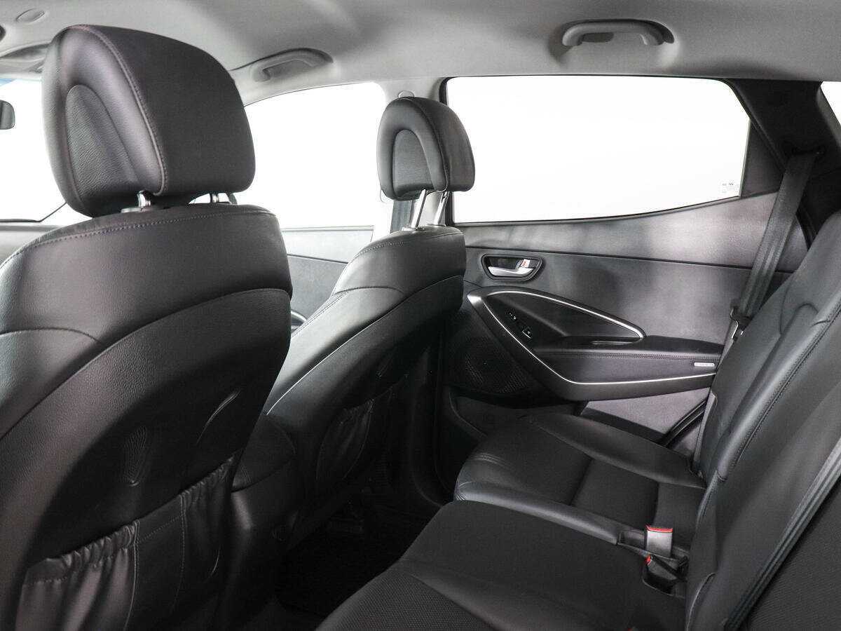 Купить Hyundai Santa Fe с пробегом. Фото: #11