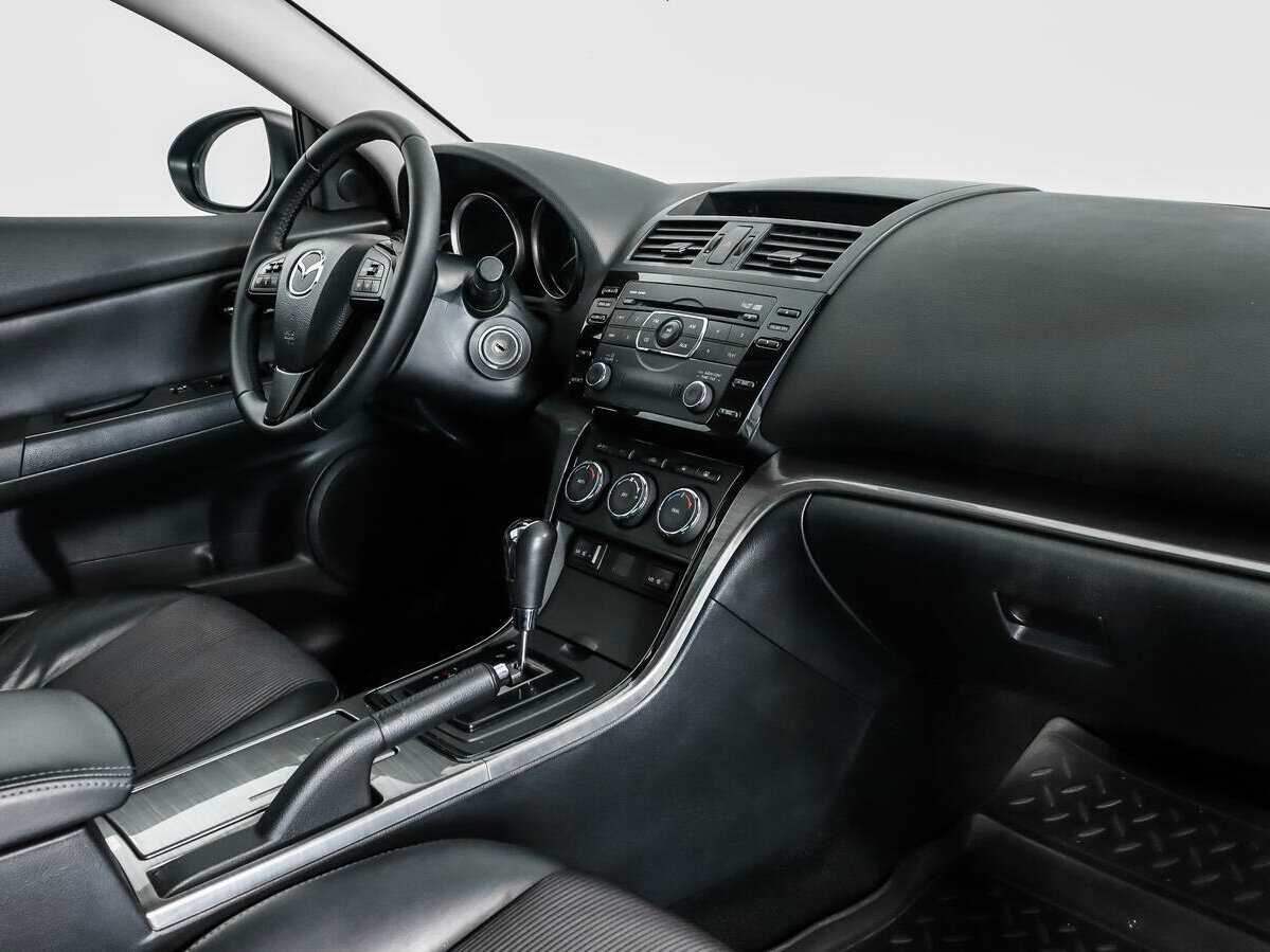 Купить Mazda 6 с пробегом. Фото: #10