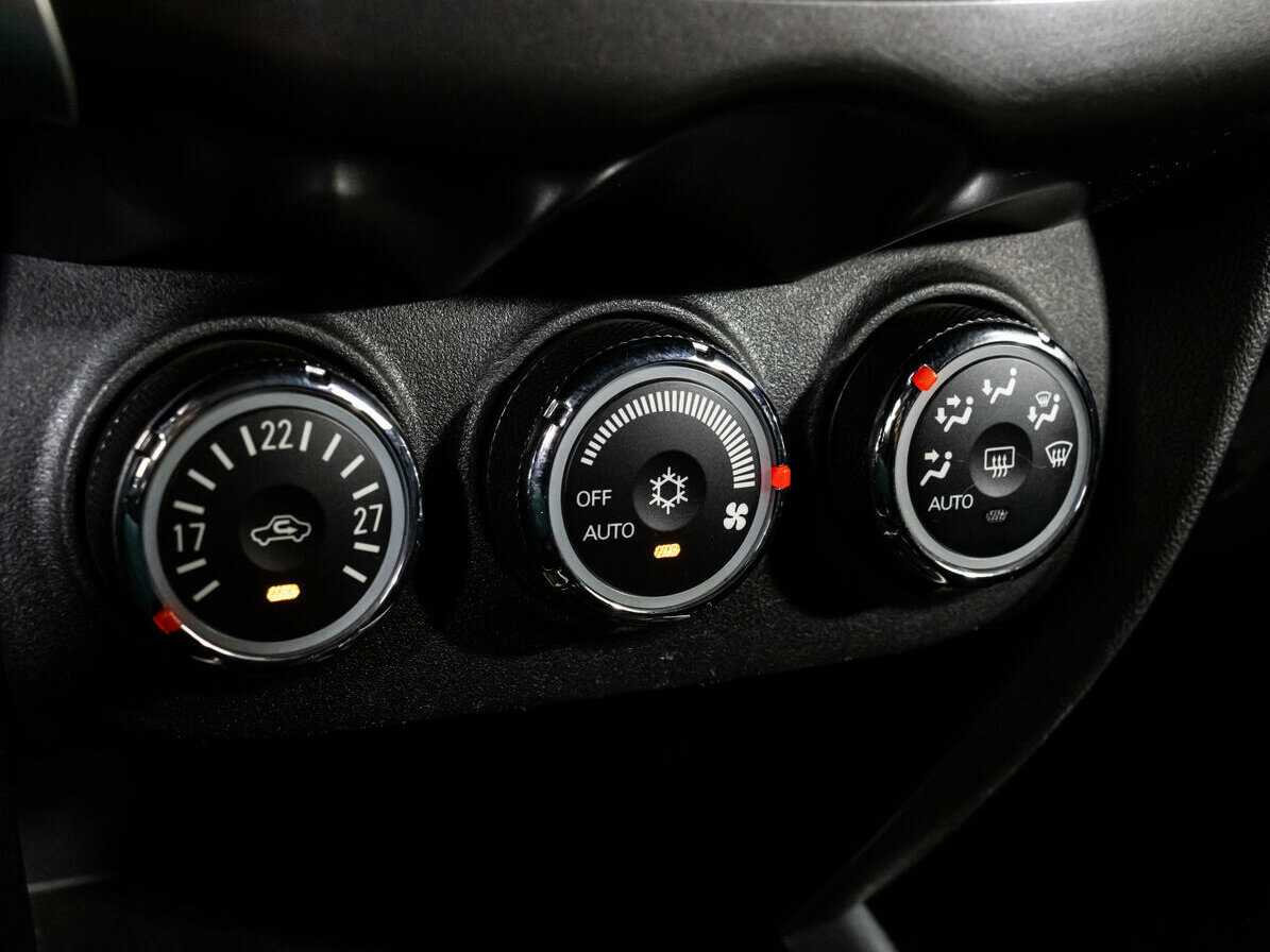 Продажа Б/У Митсубиши АС-Икс. Фото: #13